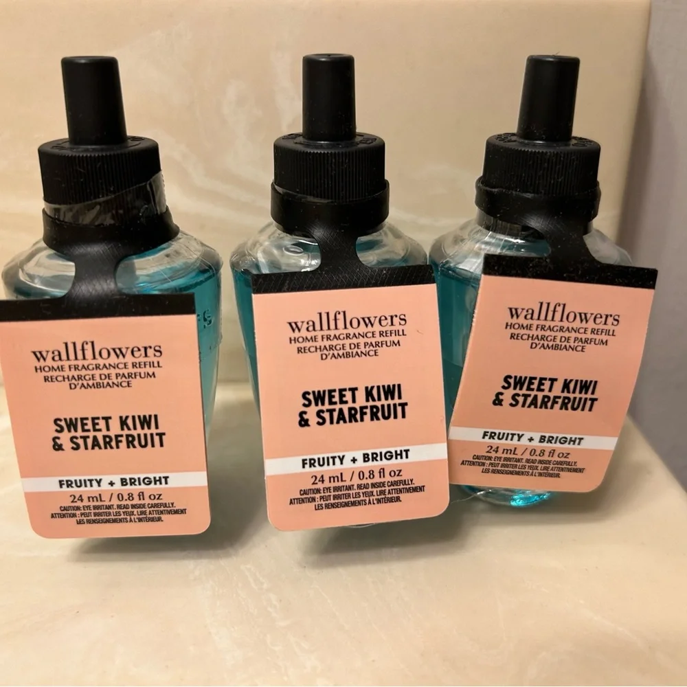 Sweet Kiwi & Starfruit Wallflowers Fragrance Refills x3